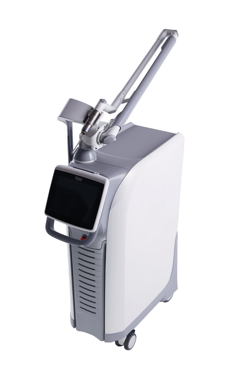 Fotona StarWalker MaQX Q-switched laser at The Derm Edit